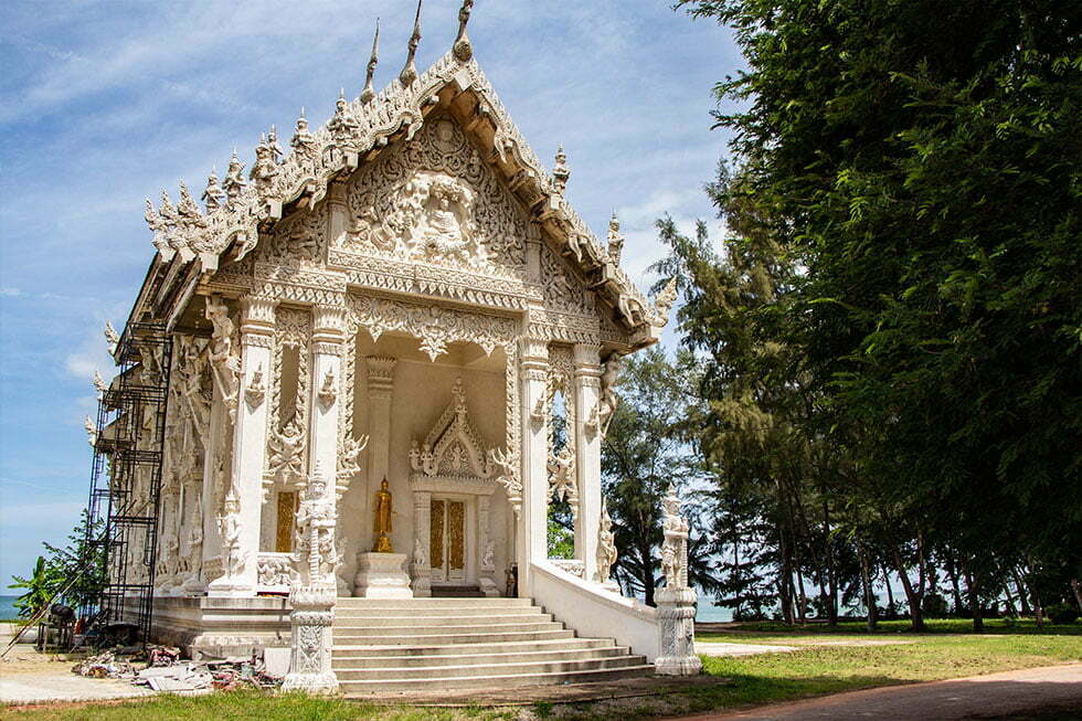 Wat Tham Pong Pang 